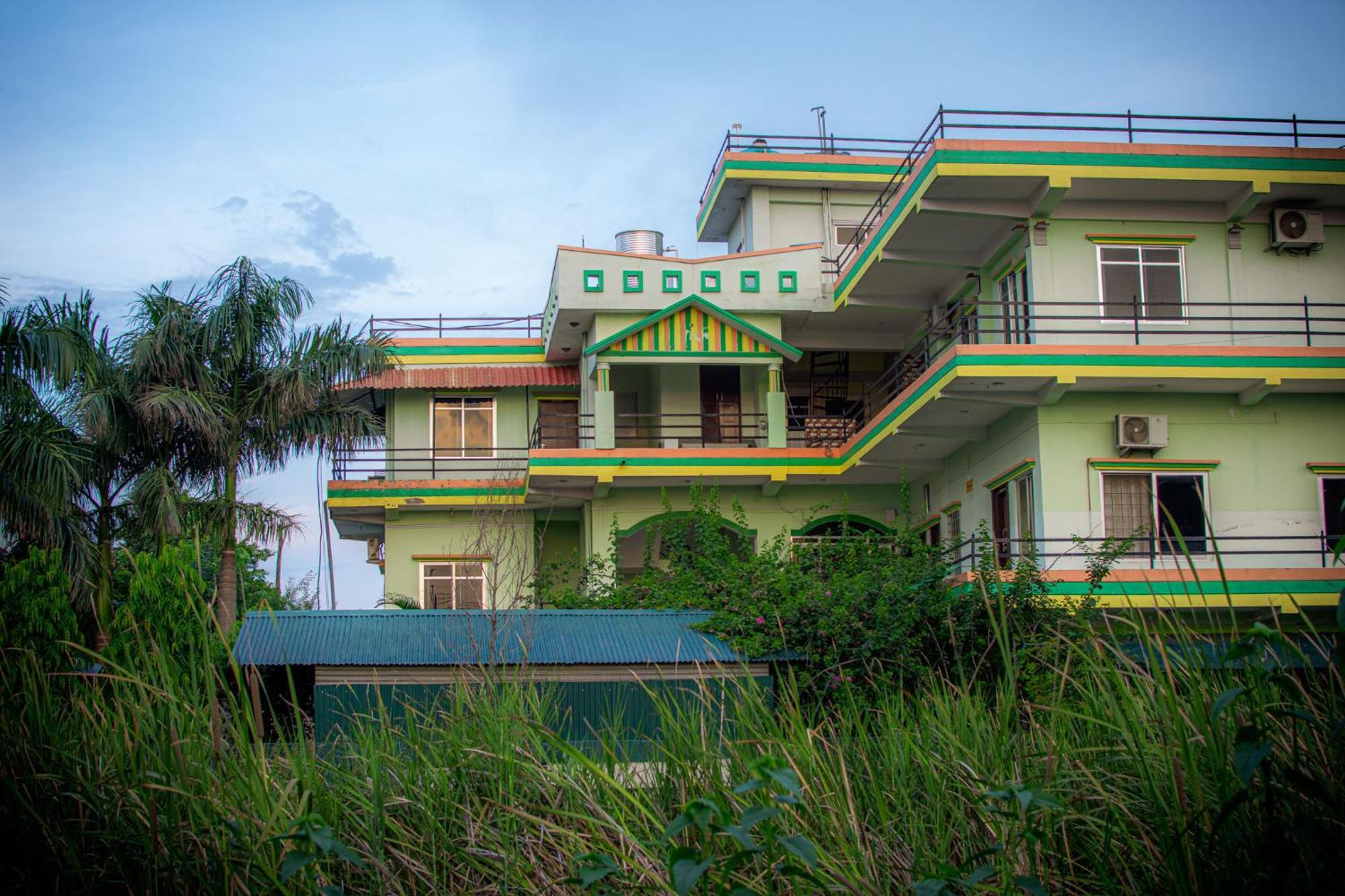 Galaxy Guest House Siddharthanagar Екстер'єр фото