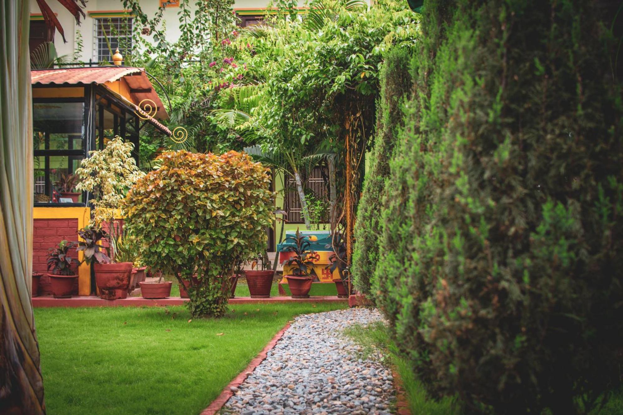 Galaxy Guest House Siddharthanagar Екстер'єр фото