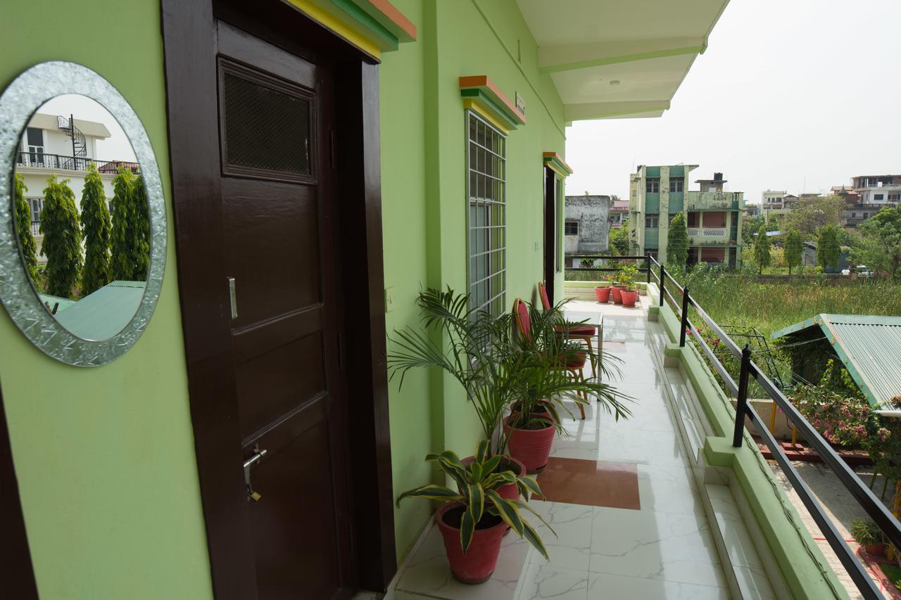 Galaxy Guest House Siddharthanagar Екстер'єр фото